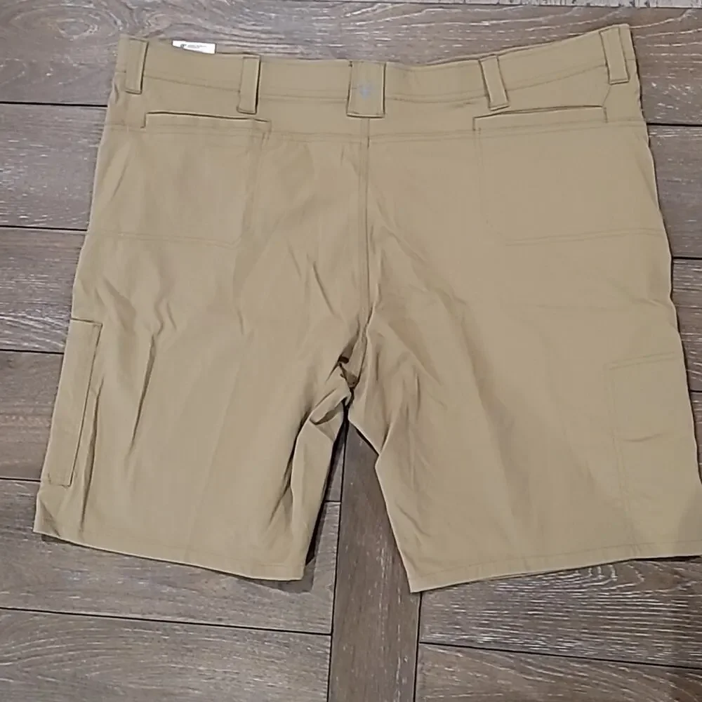 NWT Wrangler Big Men's Outdoor Performance Utility Short, Elmwood, Size 46